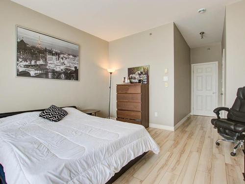 Master bedroom - 408-25 Av. Ernest-Rochette, La Prairie, QC - Indoor Photo Showing Bedroom