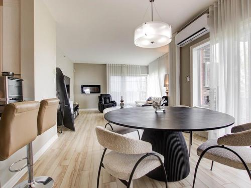 Dining room - 408-25 Av. Ernest-Rochette, La Prairie, QC - Indoor Photo Showing Dining Room