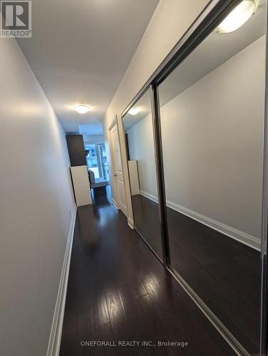 907 - 1080 Bay Street, Toronto, ON - Indoor Photo Showing Other Room