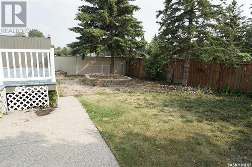 1747 Boyd Street E, Regina, SK - Outdoor