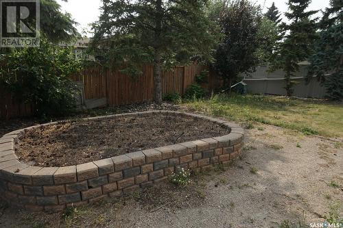 1747 Boyd Street E, Regina, SK - Outdoor