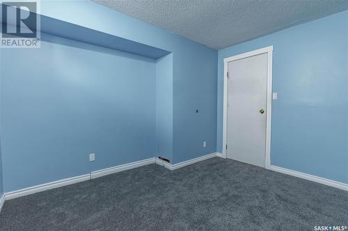 1747 Boyd Street E, Regina, SK - Indoor Photo Showing Other Room