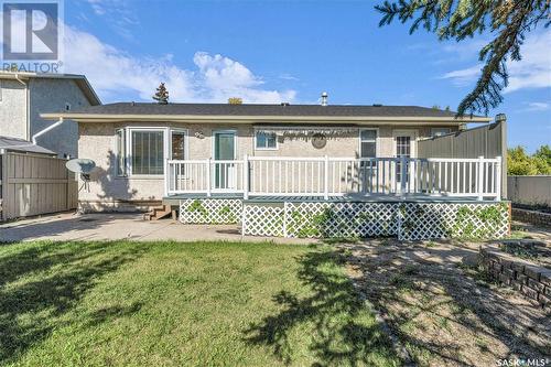 1747 Boyd Street E, Regina, SK - Outdoor With Deck Patio Veranda