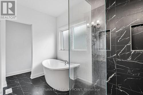 7249 Parkside Road, Niagara Falls, ON - Indoor Photo Showing Bathroom