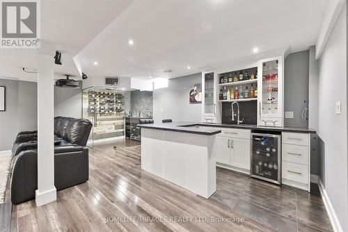 23 Killington Avenue, Vaughan (Kleinburg), ON - Indoor Photo Showing Kitchen