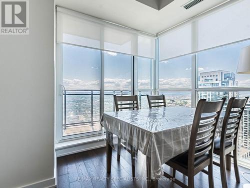 3102 - 4011 Brickstone Mews, Mississauga (City Centre), ON - Indoor Photo Showing Dining Room