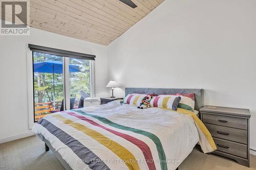 B-209 Lumsden Island W, The Archipelago, ON - Indoor Photo Showing Bedroom