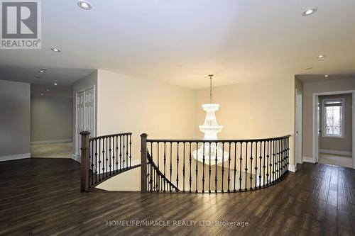 8 Nelly Court, Brampton (Vales Of Castlemore), ON - Indoor Photo Showing Other Room