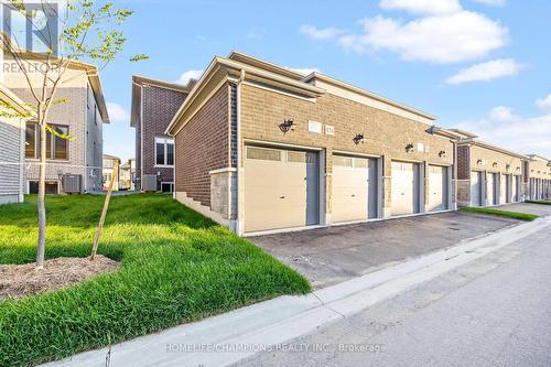 476 Twin Streams Road, Whitby, ON - Outdoor