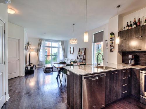 Overall view - 5-2244 Rue Victoria, Montréal (Lachine), QC - Indoor Photo Showing Kitchen With Upgraded Kitchen