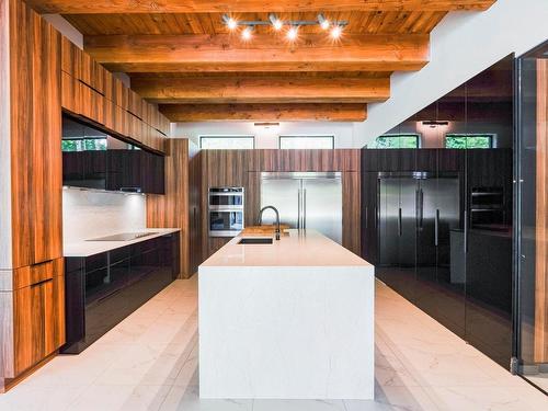 Kitchen - 2350 Rue Du Havre, Magog, QC - Indoor Photo Showing Kitchen