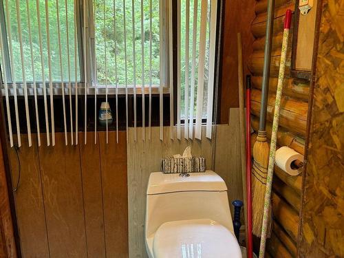 Bathroom - 1270 Ch. Masson, Sainte-Marguerite-Du-Lac-Masson, QC - Indoor Photo Showing Other Room