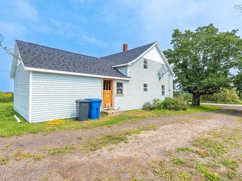 239 Brinton Road, Port Lorne, NS 