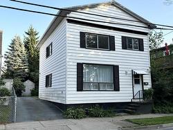 5694 Macara Street  Halifax, NS B3K 1W2