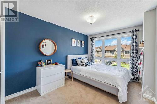 727 Morningstar Way, Ottawa, ON - Indoor Photo Showing Bedroom