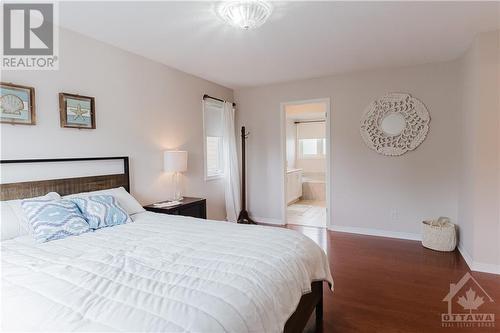 8 Stonemeadow Drive, Ottawa, ON - Indoor Photo Showing Bedroom