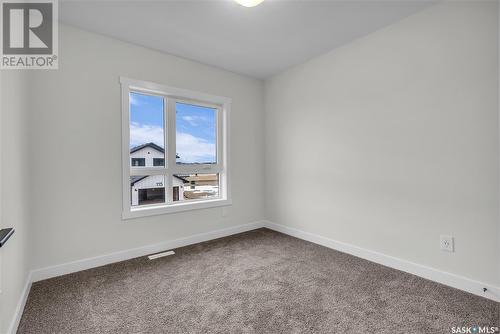 119 Taube Avenue, Saskatoon, SK - Indoor Photo Showing Other Room