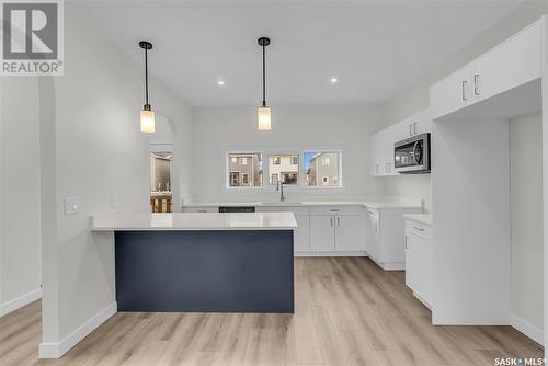 119 Taube Avenue, Saskatoon, SK - Indoor Photo Showing Kitchen