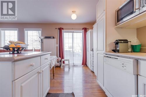 53 111 Fairbrother Crescent, Saskatoon, SK - Indoor Photo Showing Kitchen