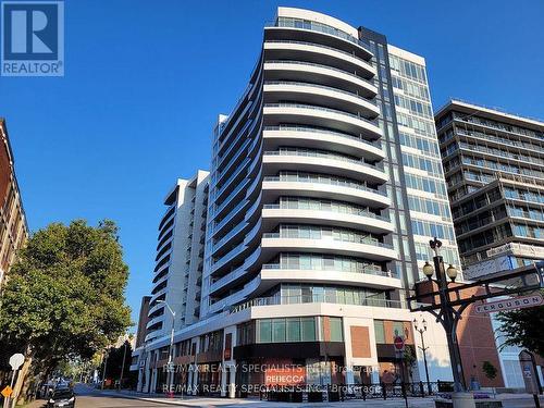 1418 - 212 King William Street, Hamilton (Beasley), ON - Outdoor With Balcony With Facade