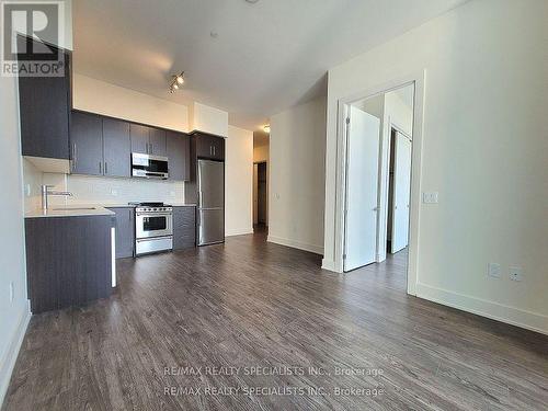 1418 - 212 King William Street, Hamilton, ON - Indoor Photo Showing Kitchen With Stainless Steel Kitchen