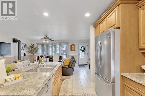 214 Pine, Essex, ON - Indoor Photo Showing Kitchen With Double Sink