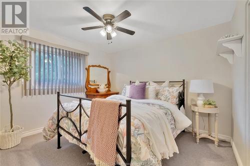 214 Pine, Essex, ON - Indoor Photo Showing Bedroom