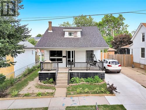 1092 Highland Avenue, Windsor, ON - Outdoor