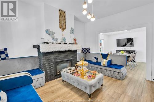 1092 Highland Avenue, Windsor, ON - Indoor Photo Showing Living Room With Fireplace