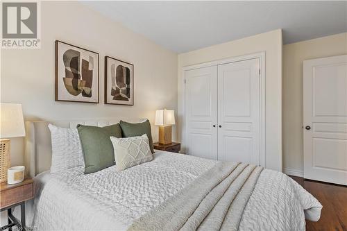 413 Falconridge Drive, Kitchener, ON - Indoor Photo Showing Bedroom