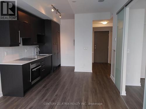 2803 - 30 Nelson Street, Toronto, ON - Indoor Photo Showing Kitchen