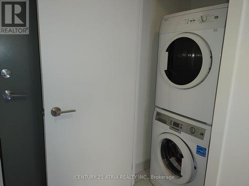 2803 - 30 Nelson Street, Toronto, ON - Indoor Photo Showing Laundry Room