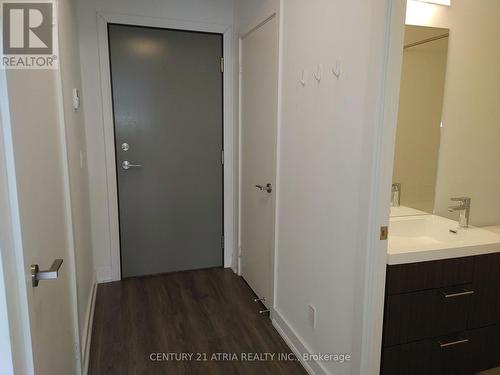 2803 - 30 Nelson Street, Toronto, ON - Indoor Photo Showing Bathroom