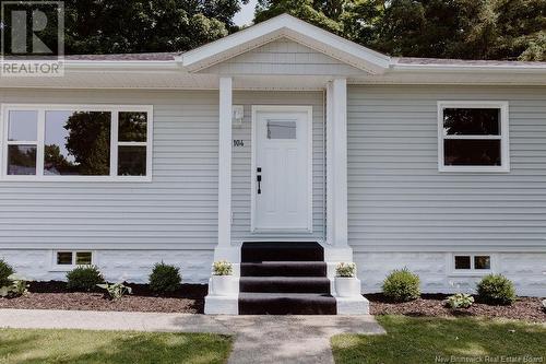 104 Hartley Street, Woodstock, NB - Outdoor With Facade