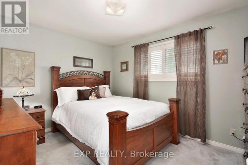 150 Mary Street, Central Huron (Clinton), ON - Indoor Photo Showing Bedroom