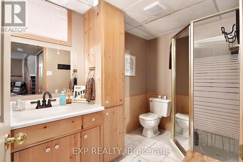 150 Mary Street, Central Huron (Clinton), ON - Indoor Photo Showing Bathroom