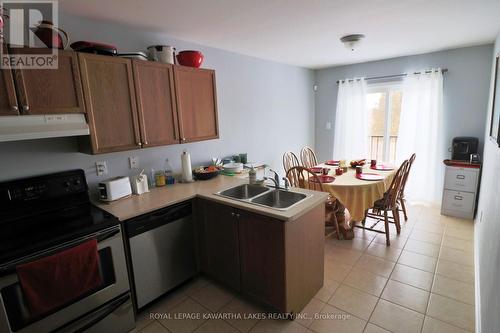 Upper - 60 Cook Street, Kawartha Lakes (Lindsay), ON - Indoor Photo Showing Kitchen With Double Sink