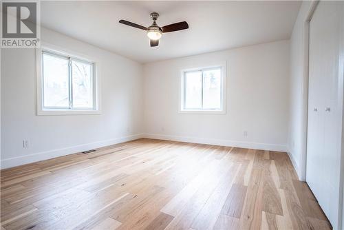 53 Coal Dock Road, Nairn Centre, ON - Indoor Photo Showing Other Room