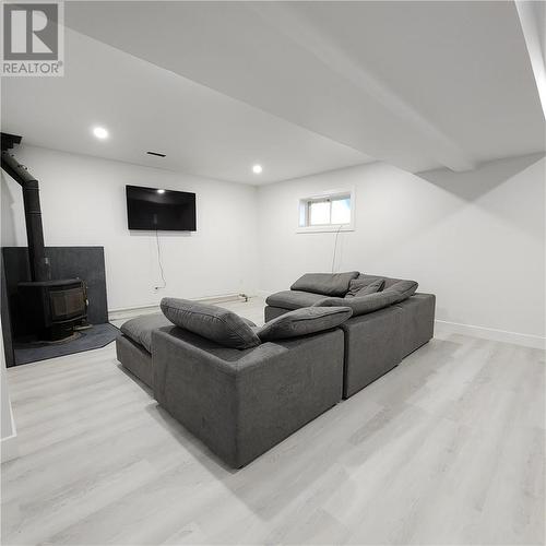 53 Coal Dock Road, Nairn Centre, ON - Indoor Photo Showing Basement