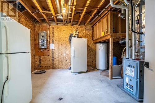 53 Coal Dock Road, Nairn Centre, ON - Indoor Photo Showing Basement