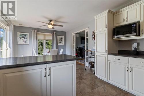 21 Des Perdrix, Grand-Barachois, NB - Indoor Photo Showing Kitchen