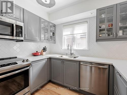 918 - 50 Western Battery Road, Toronto (Niagara), ON - Indoor Photo Showing Kitchen With Stainless Steel Kitchen With Double Sink With Upgraded Kitchen