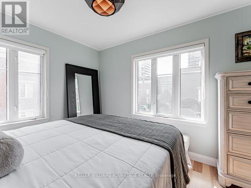 918 - 50 Western Battery Road, Toronto (Niagara), ON - Indoor Photo Showing Bedroom