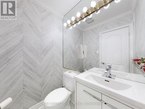 17 Cheatham Place, Toronto (Malvern), ON - Indoor Photo Showing Bathroom