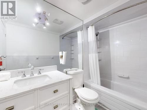 17 Cheatham Place, Toronto (Malvern), ON - Indoor Photo Showing Bathroom