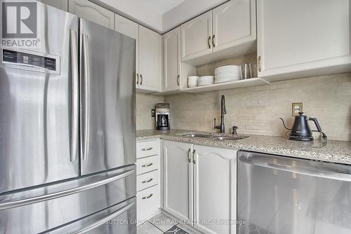 1229 Benson Street S, Innisfil, ON - Indoor Photo Showing Kitchen With Stainless Steel Kitchen With Double Sink With Upgraded Kitchen