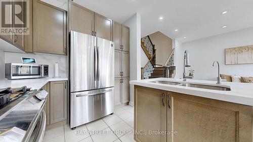 24 Zelda Road, Brampton, ON - Indoor Photo Showing Kitchen With Double Sink With Upgraded Kitchen