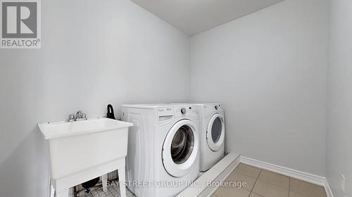 24 Zelda Road, Brampton, ON - Indoor Photo Showing Laundry Room