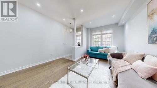 24 Zelda Road, Brampton (Sandringham-Wellington North), ON - Indoor Photo Showing Living Room