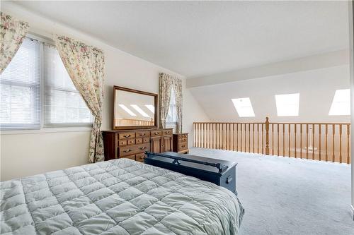 Principal bedroom - 1275 Maple Crossing Boulevard|Unit #12, Burlington, ON - Indoor Photo Showing Bedroom